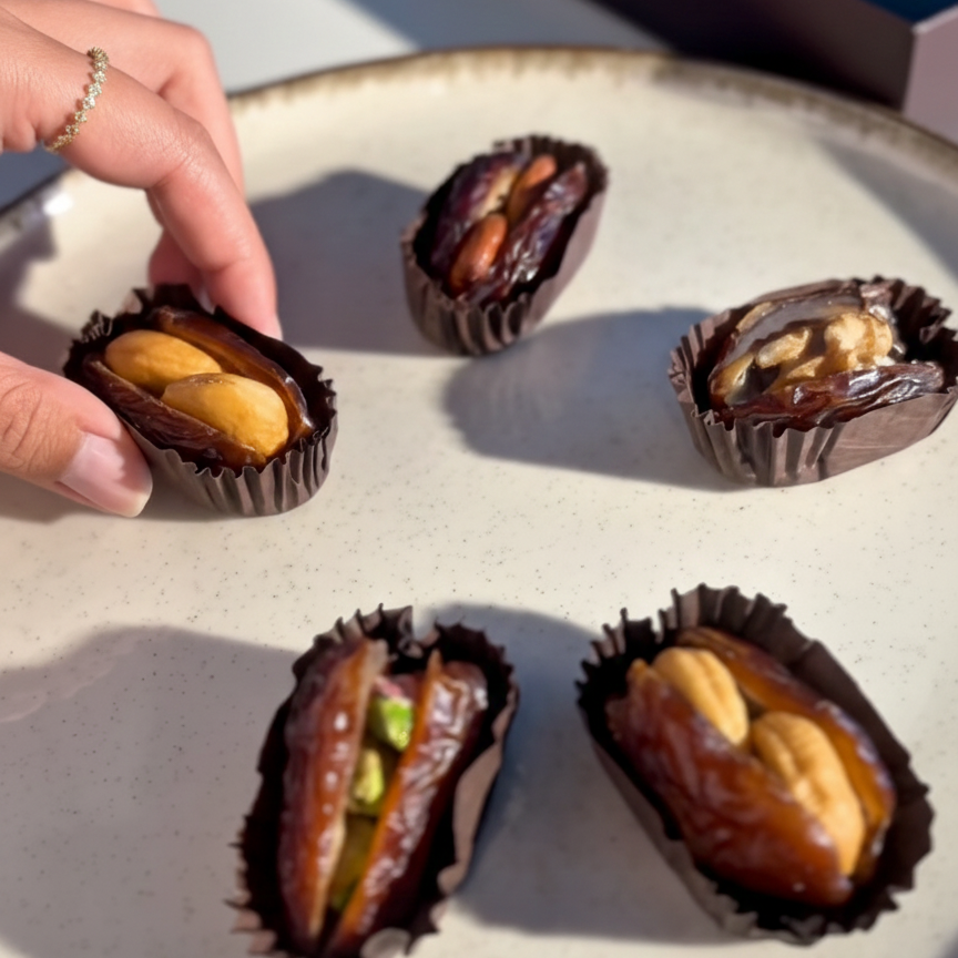Medjool Dates with Nuts 190g